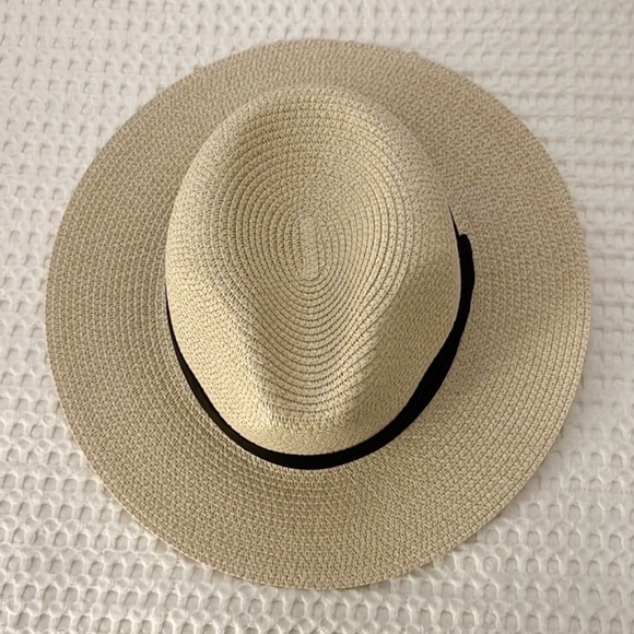 Sun hat - Picture 2 of 10